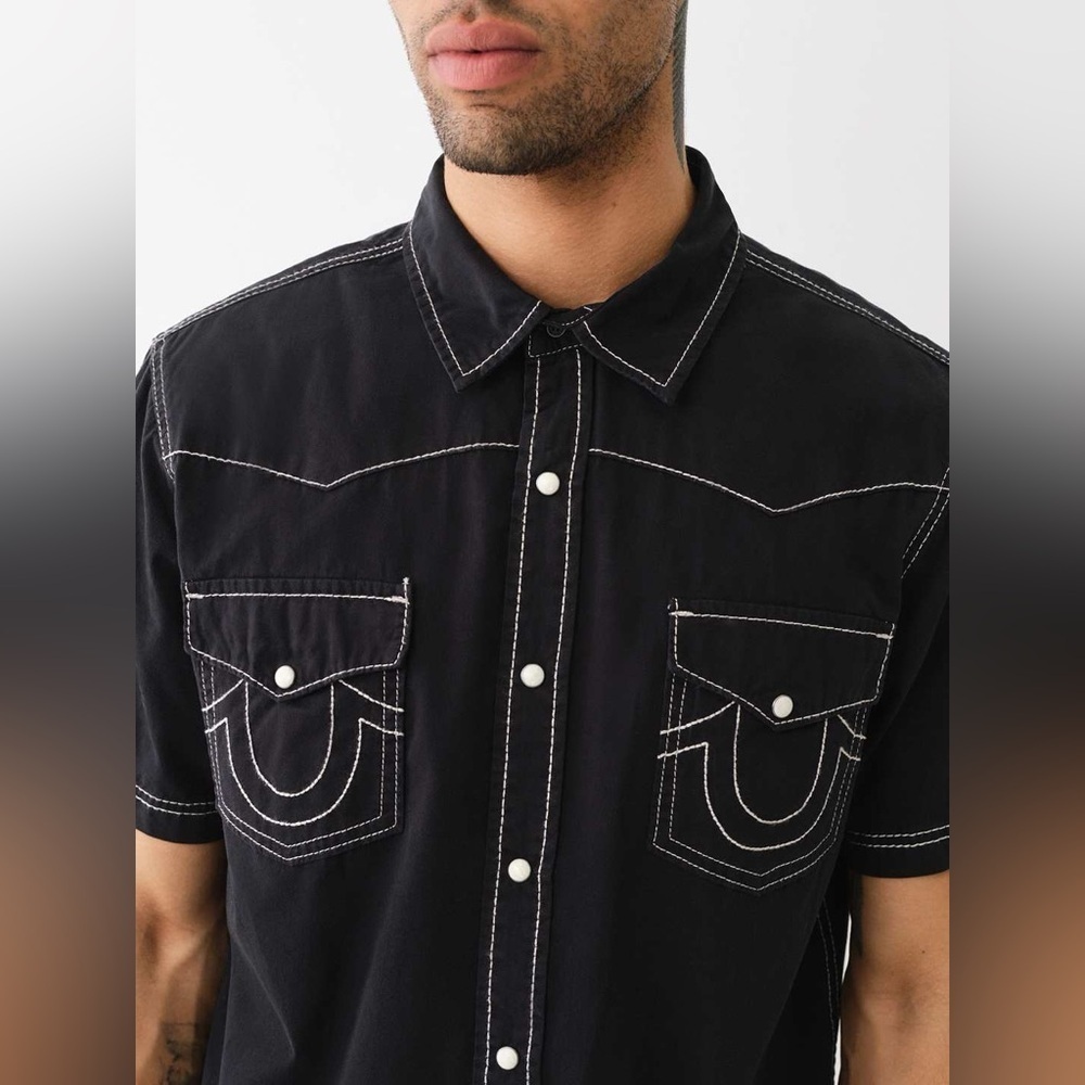 True Religion Big T Western Shirt Black Contrast Stitch Snap Button SS Sz Medium - Picture 5 of 6